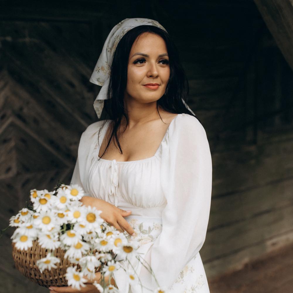 Līga Anaņjeva — pasākumu vadītāja