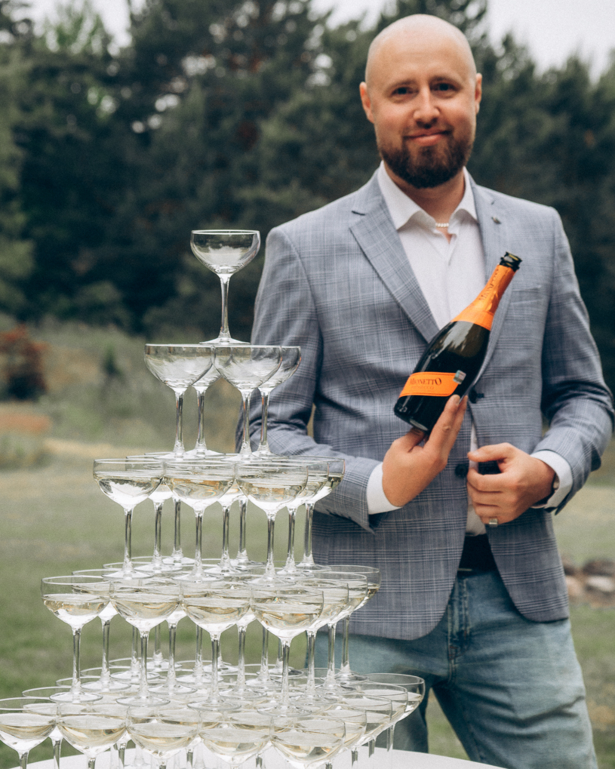 Jānis Stongvils – kāzu video un izbraukuma bāra pakalpojumi